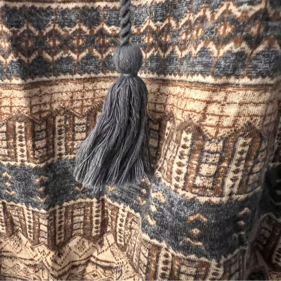 Lucky Brand - Tasseled Tank Top - Picture 4 of 9